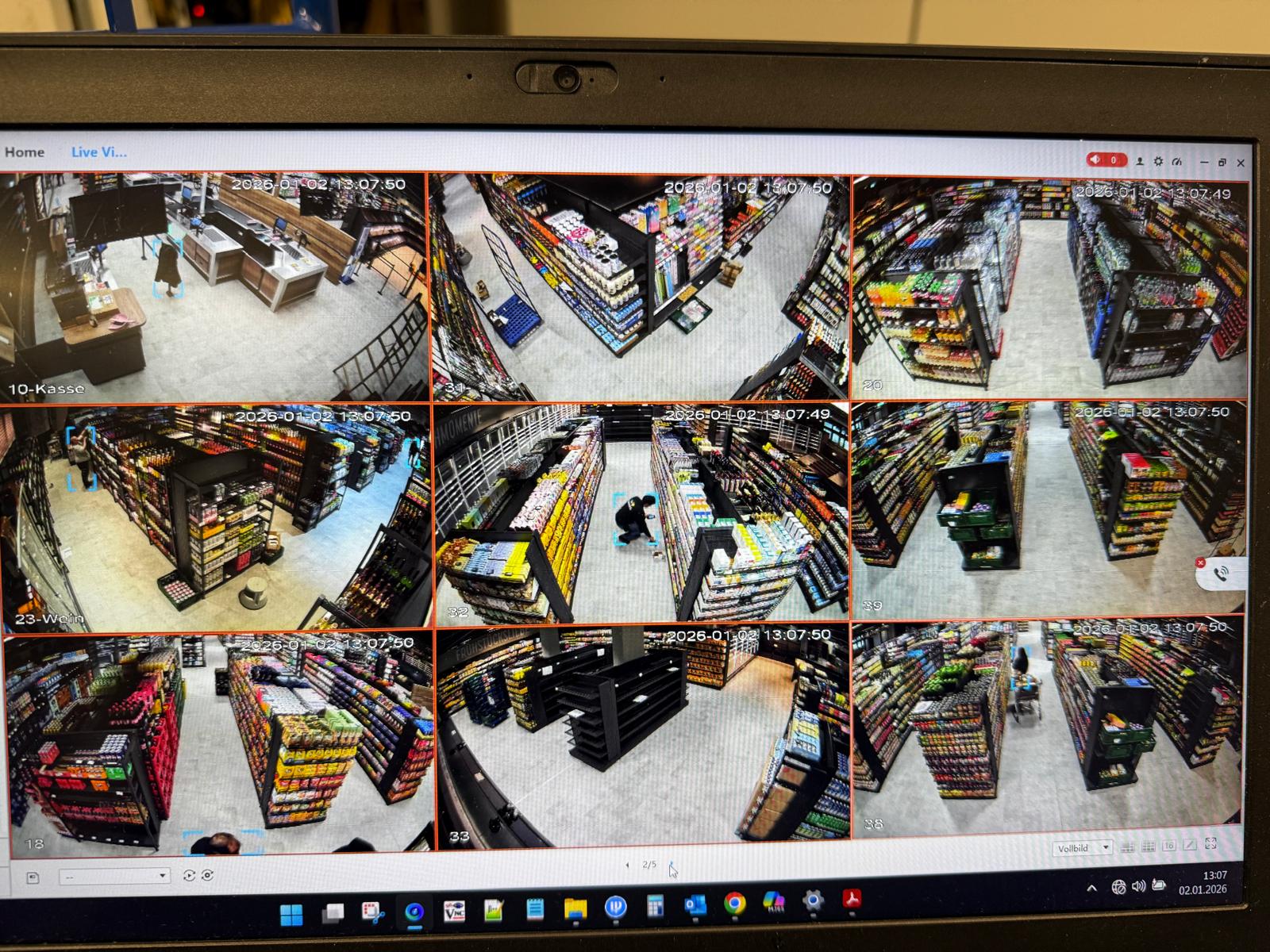Live-Videosuche auf mehreren Kamerakanälen